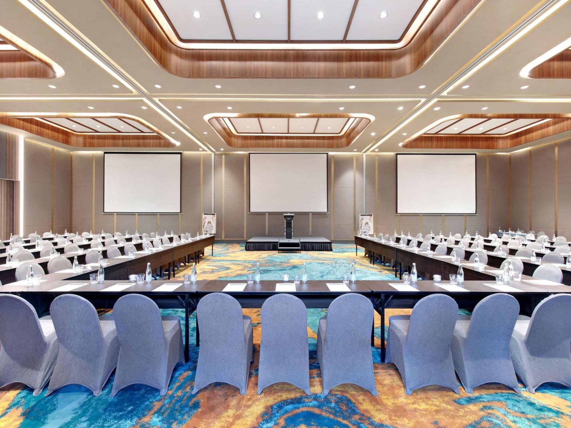 Mercure Garut City Center Bagian luar foto