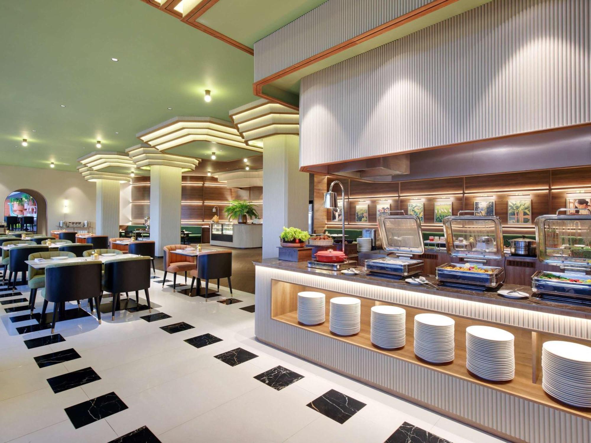 Mercure Garut City Center Bagian luar foto